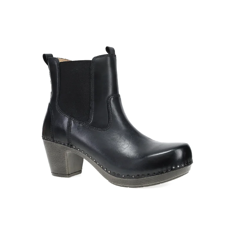 Durable boots for women with leather finish-Shayna