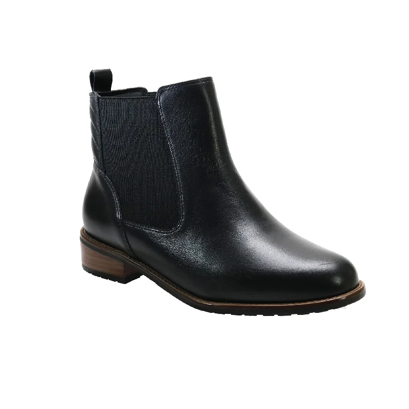 Comfortable leather boots for women with wide fit-Luxe