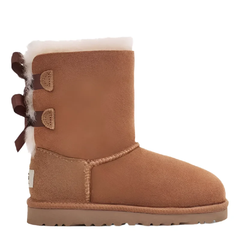 Casual boots for men with soft leather material-Ugg Little Girls Bailey Bow II Suede Boot Chestnut