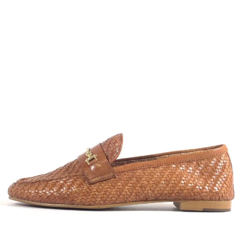 loafers with decorative design for added eleganceLoafers with Neat FitSia Leather Loafers