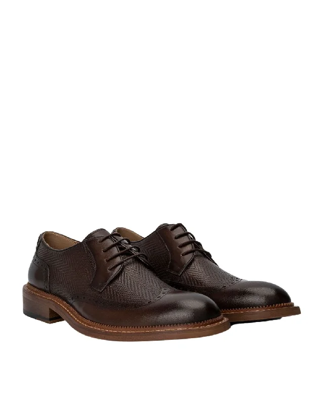 oxford shoes with stylish details -Oxfords Pre OrderMen's Clark Oxford