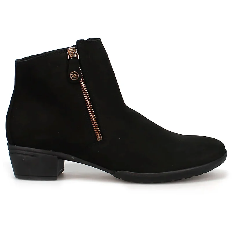 Classic tall boots for women with buckle details-XS City Boot 1720