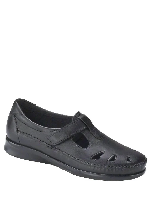 loafers for fashion-forward, comfortable wearLoafers with Smooth StyleRoamer Slip On Loafer - Narrow In Black