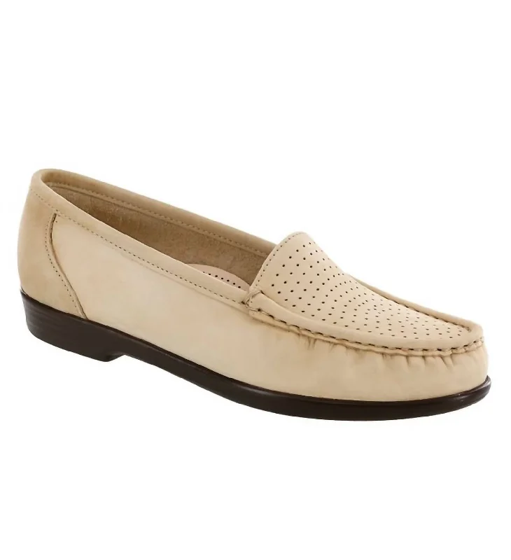 loafers for comfortable daily useLoafers with Green MaterialsWomen's Savvy Loafer - Medium In Linen