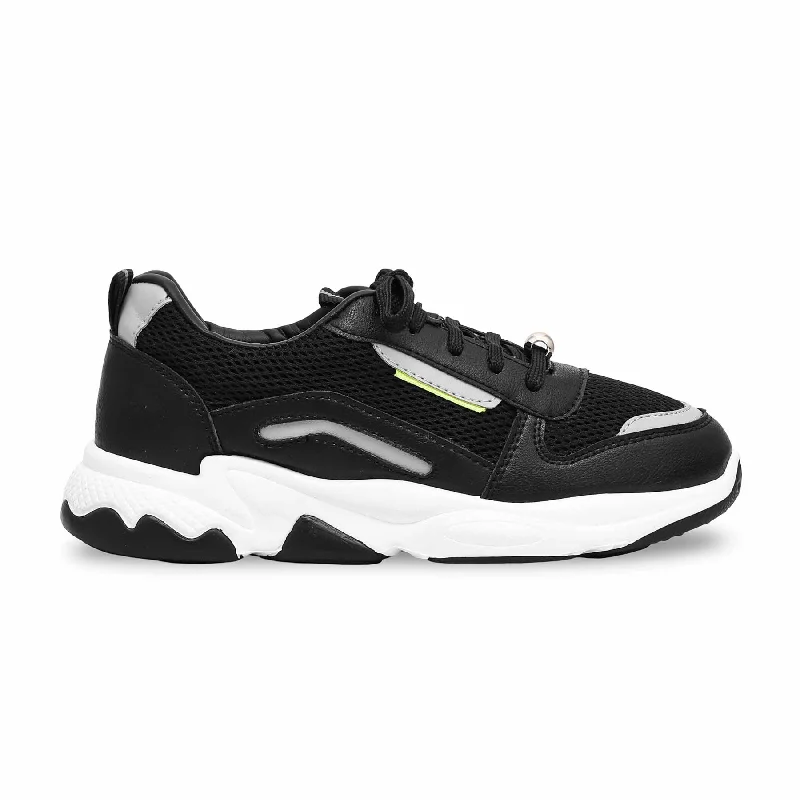 athletic shoes for men with cushioned sole for comfort-Athletic shoes with fun solesBlack Women Casual Sneaker AT7325