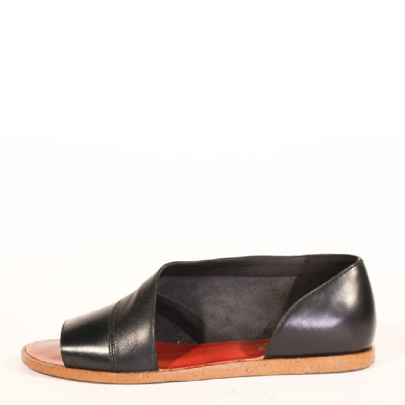 loafers for both work and social eventsLoafers with Custom StyleBrady Leather Loafers