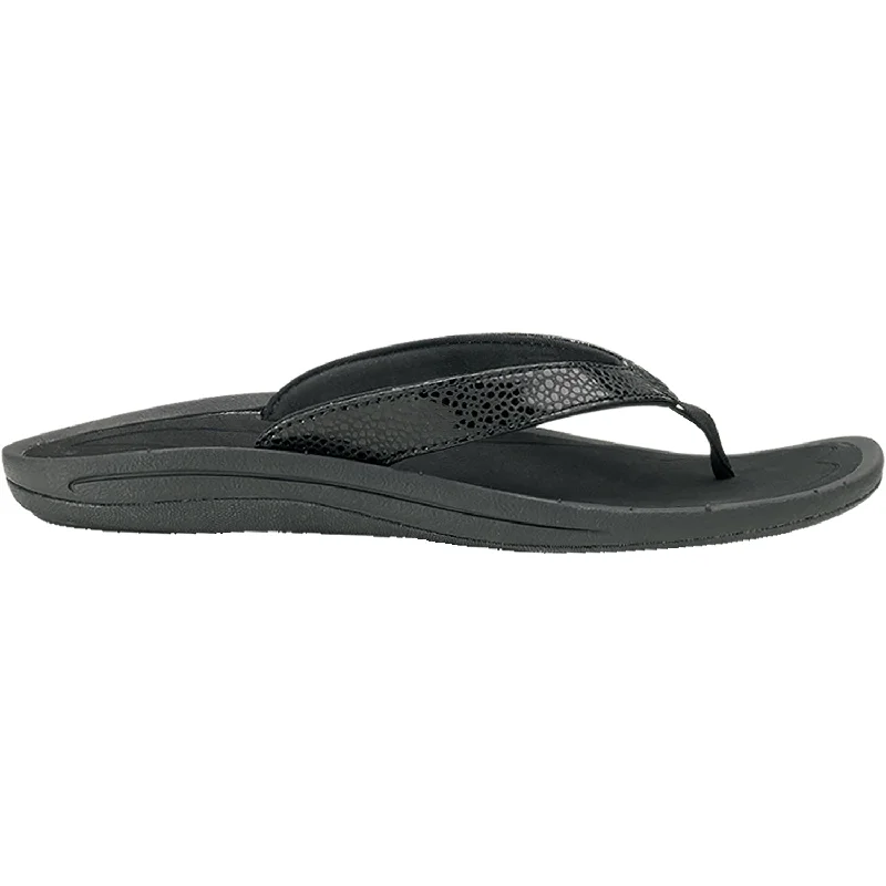 sandals for beach trips with waterproof soleWomen's OluKai Kulapa Kai Black/Black Synthetic