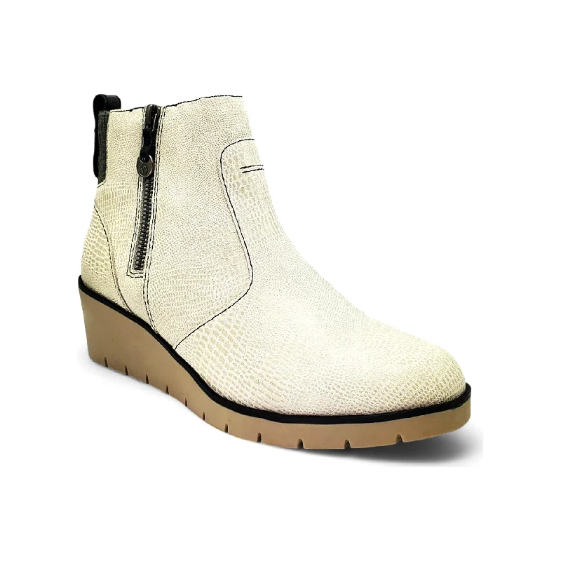 Trendy Chelsea boots for women with sleek silhouette-Amarillo