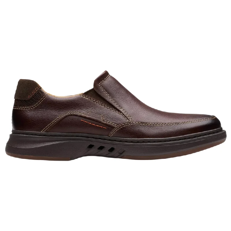 loafers for both indoor and outdoor useLoafers with High StabilityClarks Un Briley Step Mahogany Leather Loafer (Men's)