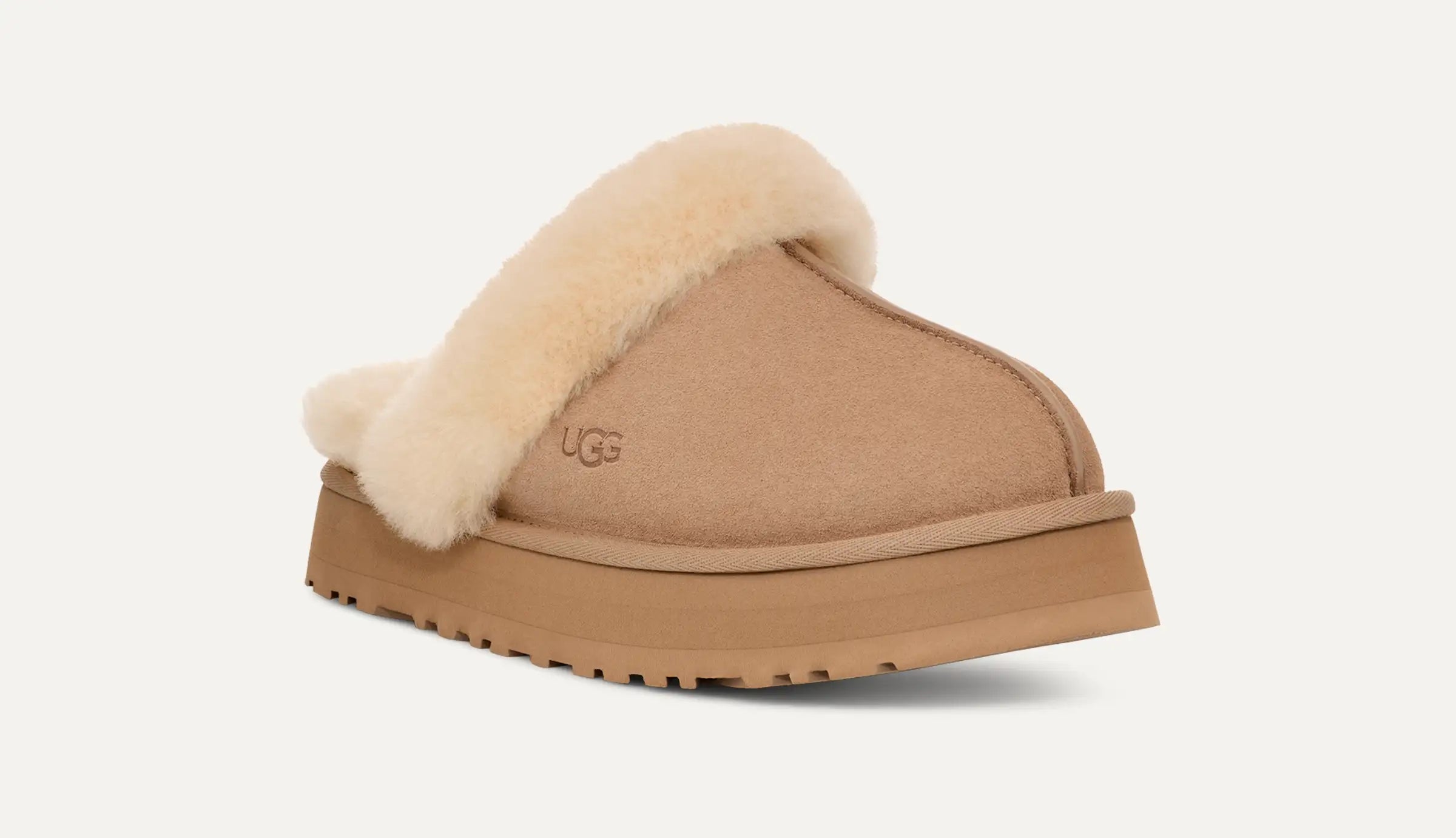 slippers for women with elegant design for special occasions-Slippers with premium fabric-UGG Disquette