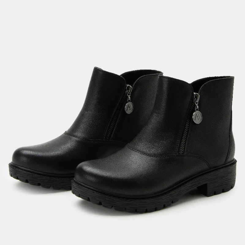 Comfortable snow boots for women with a slip-on design-Rorie Black Bird Boot