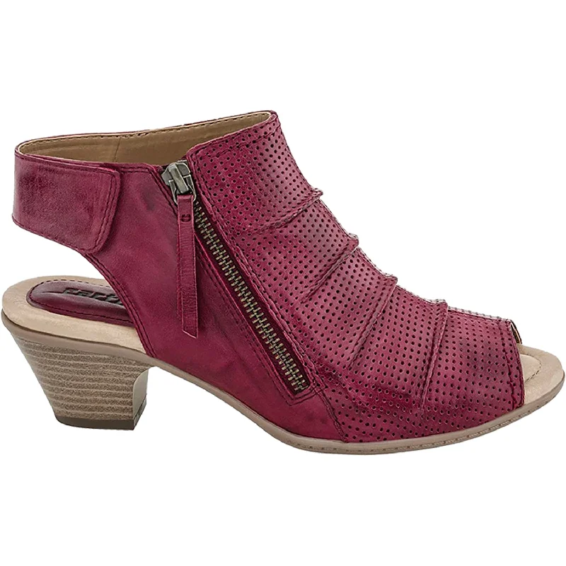 sandals for both comfort and styleWomen's Earth Hydra Regal Red Leather