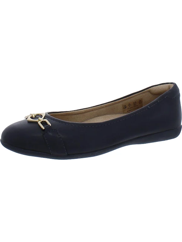 Flats for casual wear with a trendy twist-Flats for modern fashion-Vivienne O Womens Faux Leather Embossed Ballet Flats