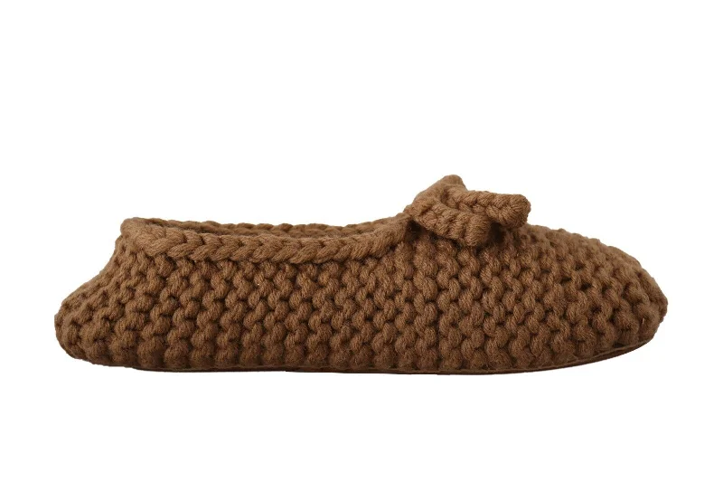 Stylish flats with leather finish for a sleek appearance-Flats for polished finish-Dolce & Gabbana Elegant Wool Knit Ballerina Flats in Women's