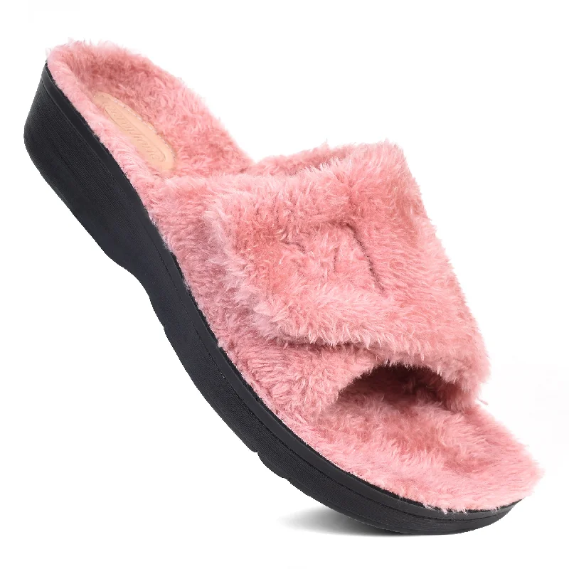 slippers for women with faux shearling lining for a plush feel-Slippers with durable stitching-Aerothotic - Gemma Warm Women's Slipper