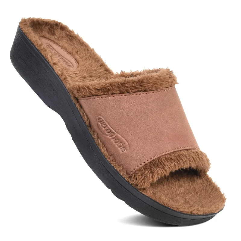 Aerothotic - Aspen Fuzzy Strap Women's Slipper