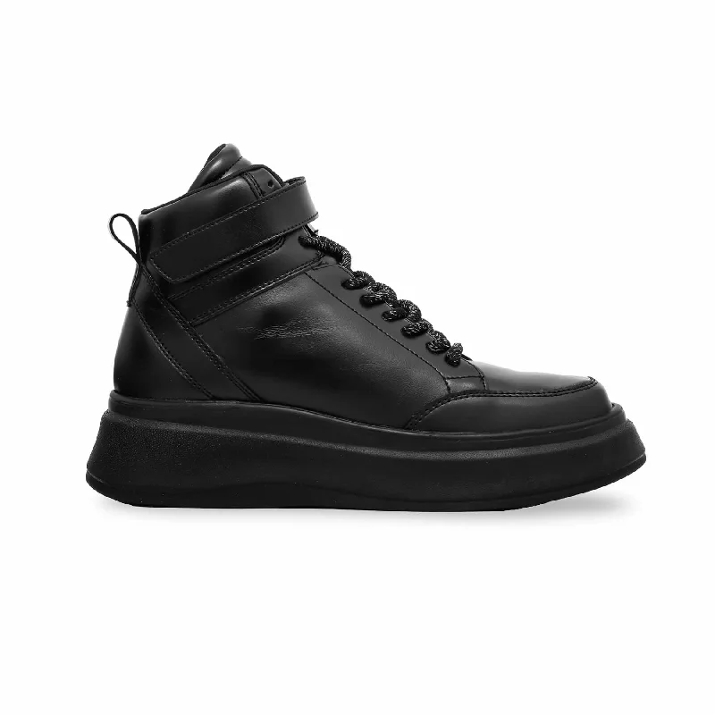 athletic shoes for men with sturdy construction for intense workouts-Athletic shoes with trendy logosBlack Casual Sneaker AT7363