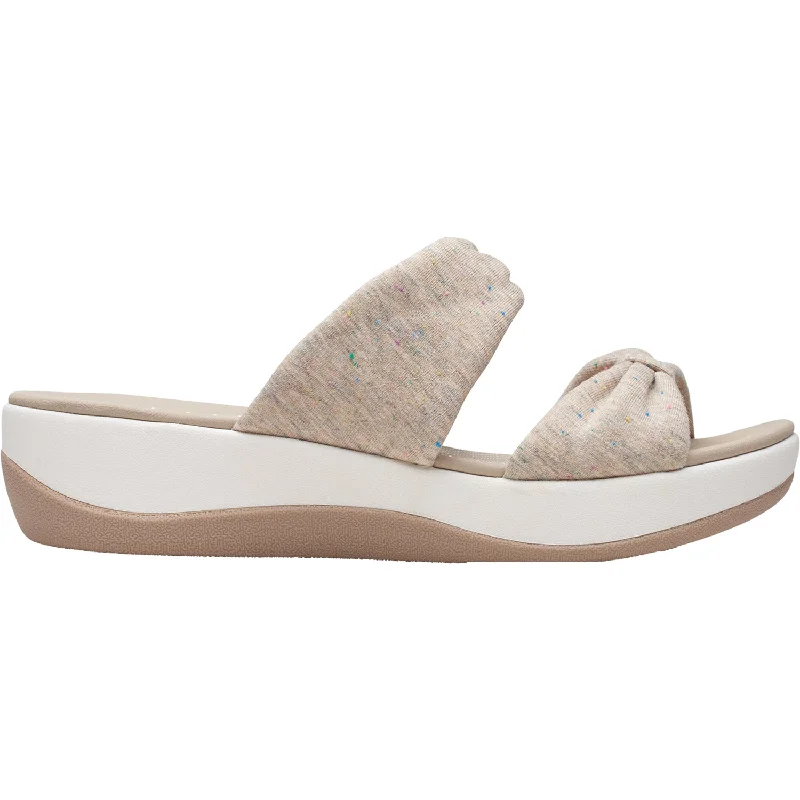 sandals for relaxed yet stylish looksWomen's Clarks Cloudsteppers Arla Coast Sand Fabric